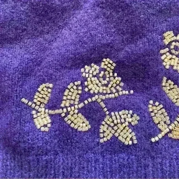 ❣️Zara Dark Purple Flower Beaded Wool Knit Crop Top NWT Size Small, smoke free - Picture 11 of 14